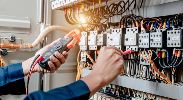 Best Commercial Electrician Services  in Arlington Heights, WA